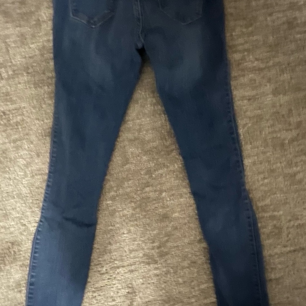 Hollister skinny jeans - Picture 3 of 4